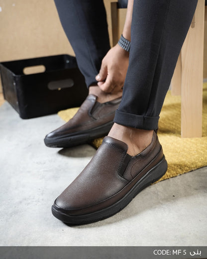 Elegant Leather Shoes with All-Day Comfort